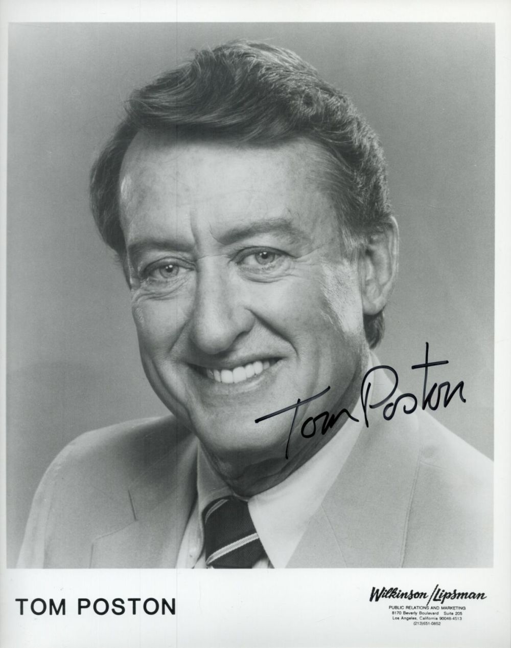 Lot 501: Tom Poston signed 10x8 inch black and white...