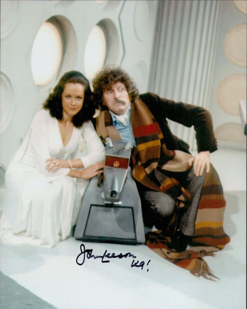 Lot 352: K9 John Leeson Dr Who actor signed 10...