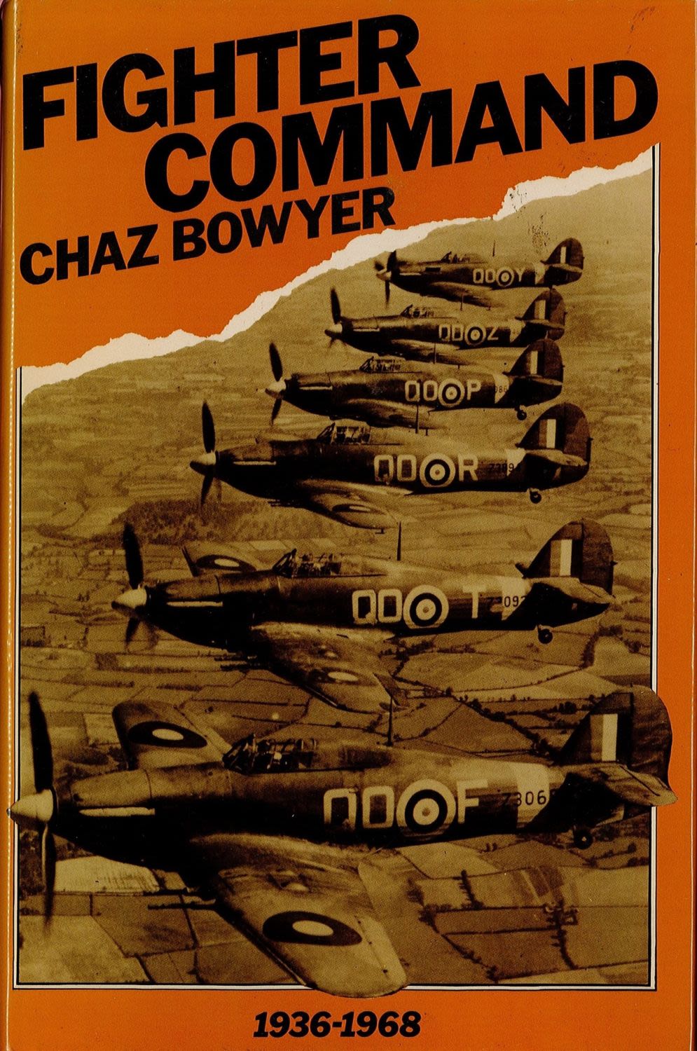Lot 640: Chaz Bowyer First Edition Hardback Book Titled 'Fighter...