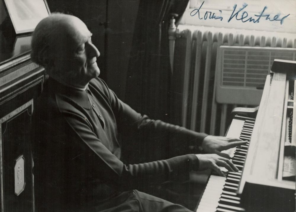 Lot 701: Louis Kentner Hungarian, Later British, Pianist Signed 6x8...