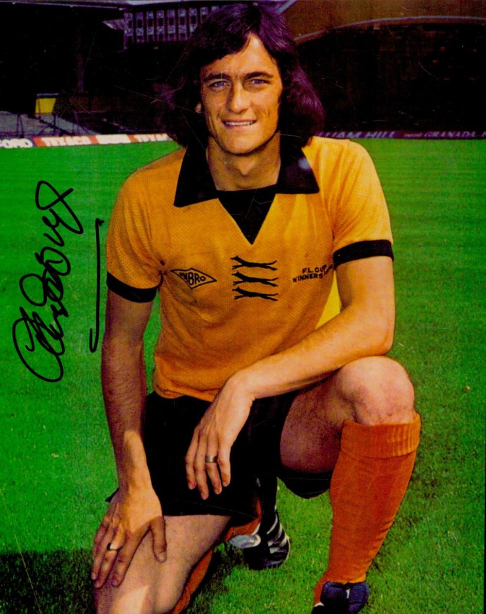 Lot 771: Kenny Hibbit signed 10x8inch colour photo. Est. Good...