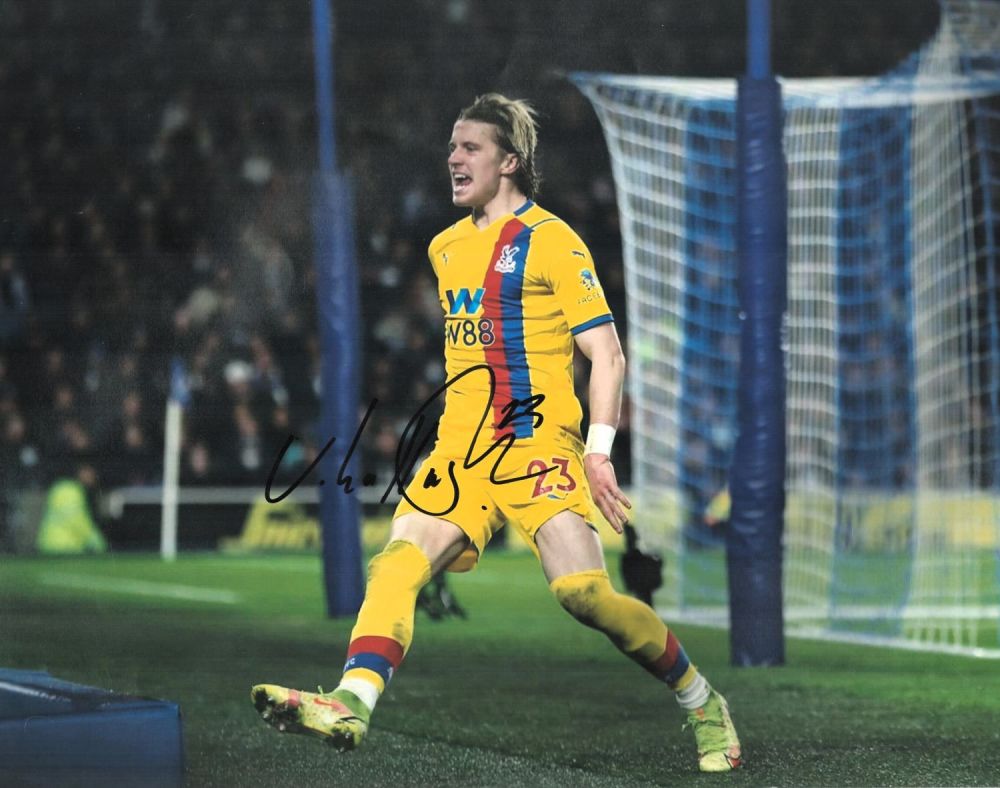 Lot 779: Conor Gallagher signed 14x11 inch colour print. Good...