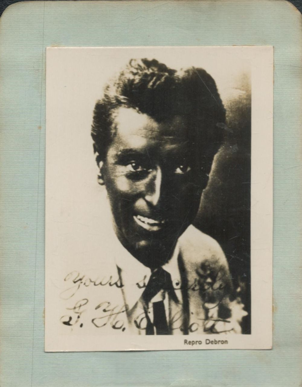 Lot 173: G H Elliott signed 3x2inch black and white...