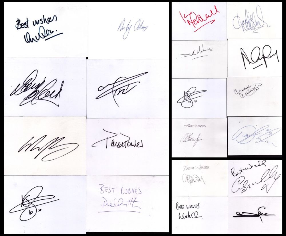 Lot 228: FOOTBALLER Collection of 20 x Football Player signed...