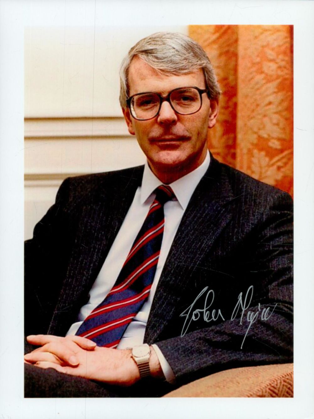 Lot 110: John Major signed 8x6 inch colour photo. Good...
