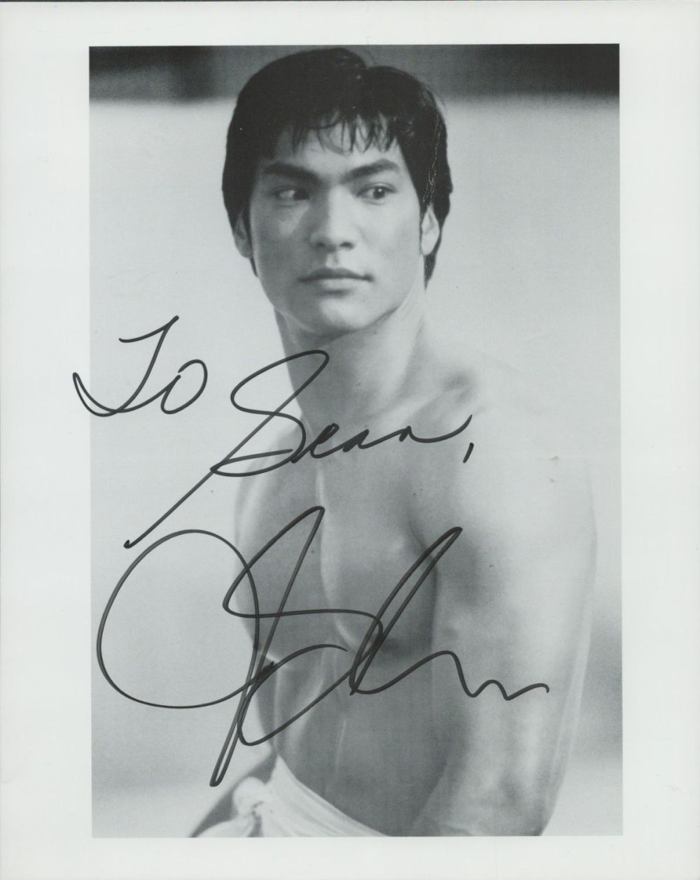 Lot 163: Jason Scott Lee signed 10x8 inch black and...