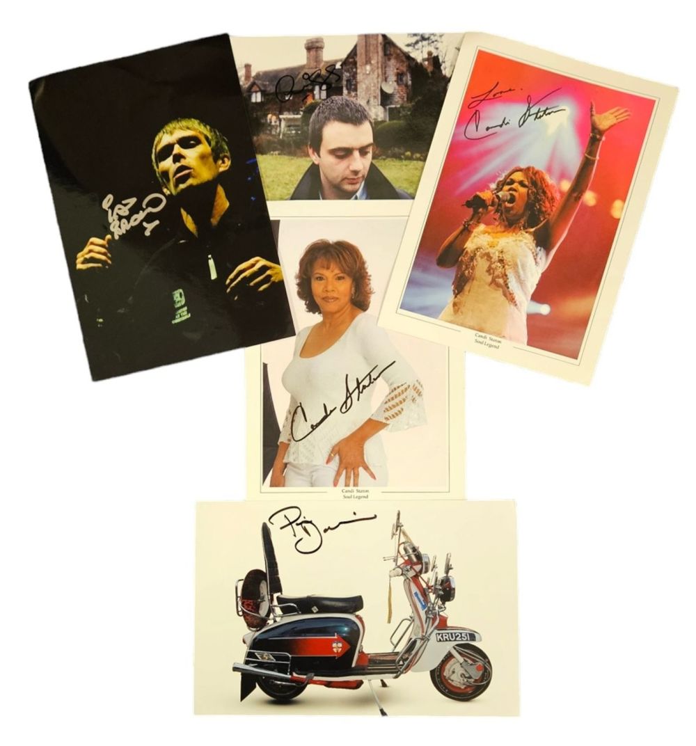 Lot 237: Entertainment Collection of 5 signed photos of various...