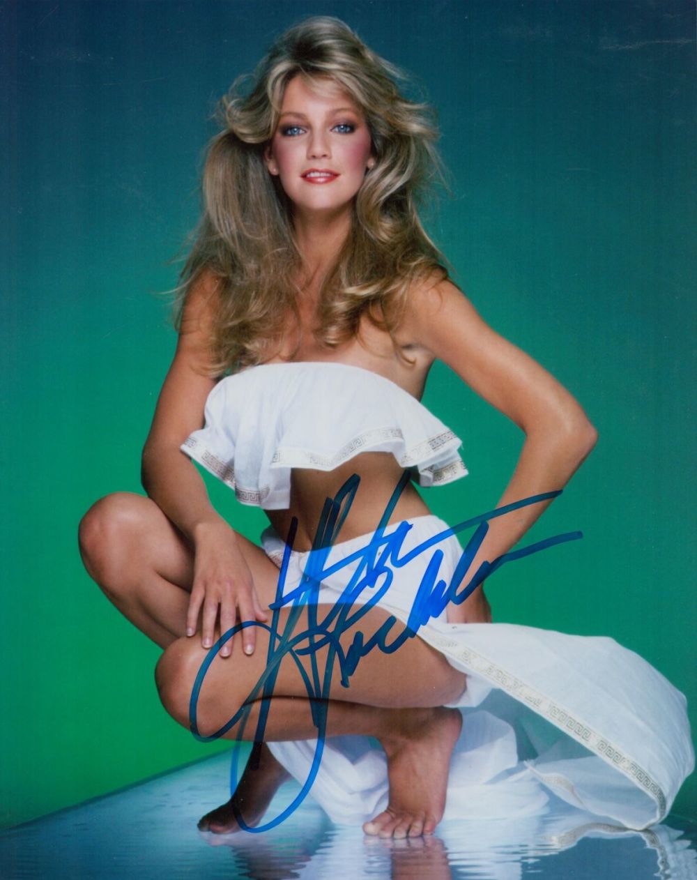 Lot 467: Heather Locklear signed 10x8 inch colour photo. Good...