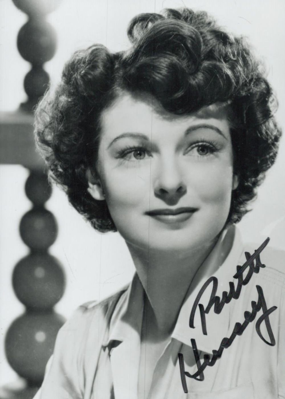 Lot 553: Ruth Hussey signed 5x3.5 inch black and white...