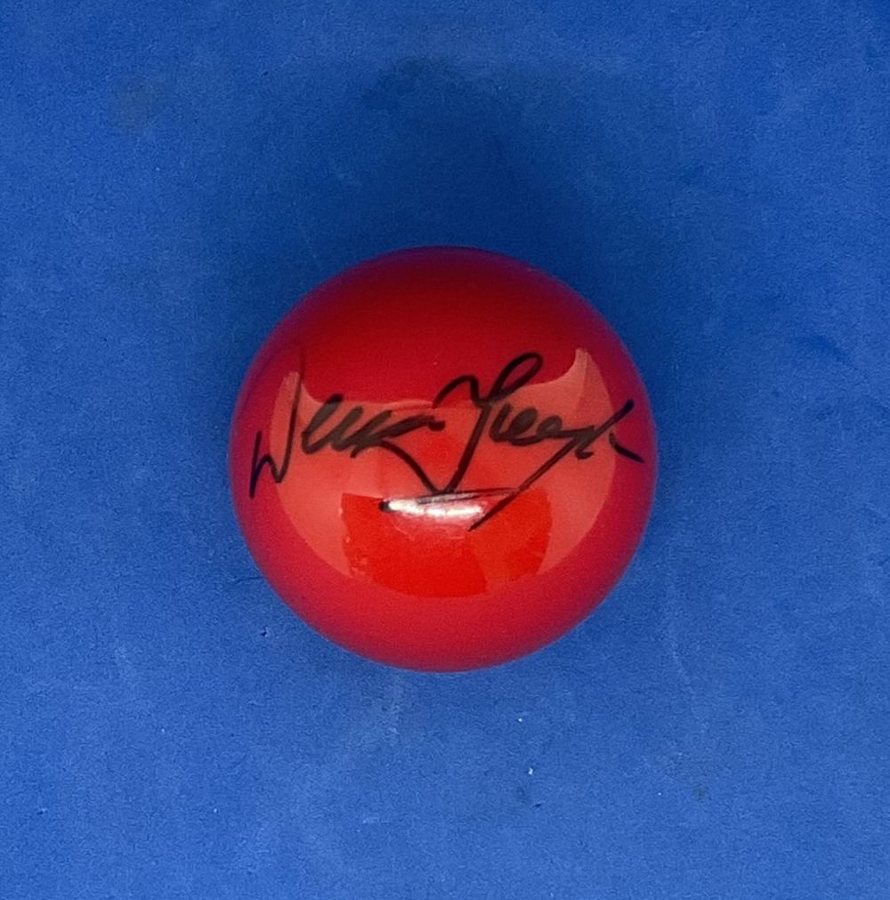 Lot 659: Dennis Taylor signed RED snooker ball. Good condition....