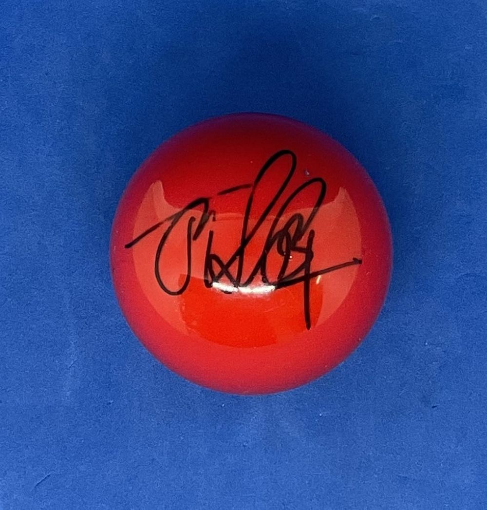 Lot 667: Ding Junhui signed RED snooker ball. Good condition....