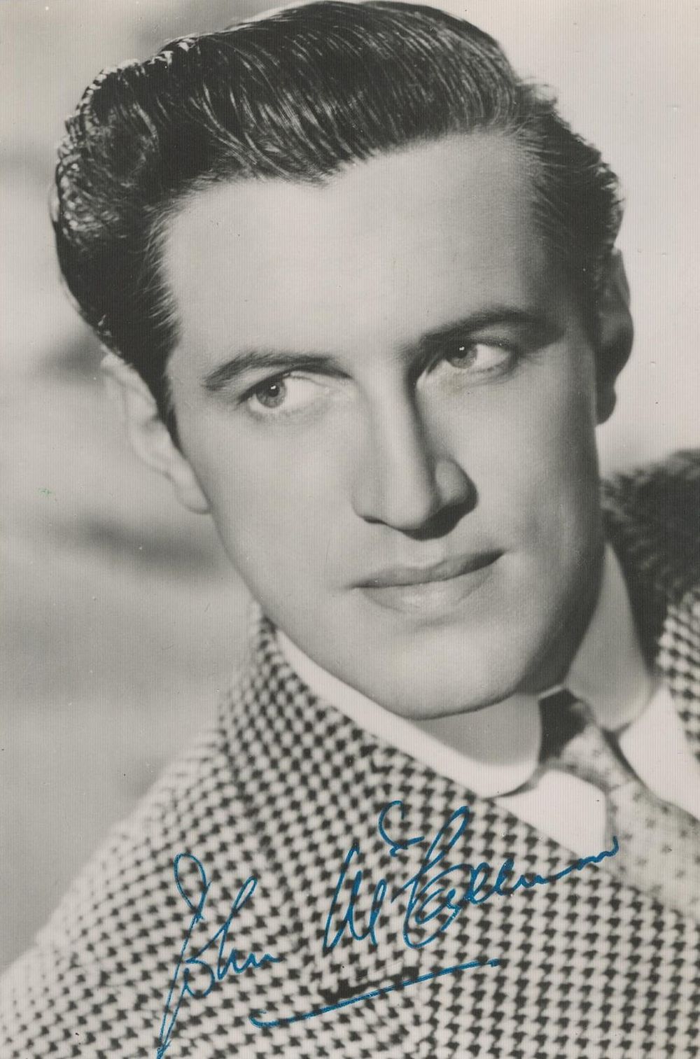 Lot 285: John McCallum signed 6x4 inch vintage black and...