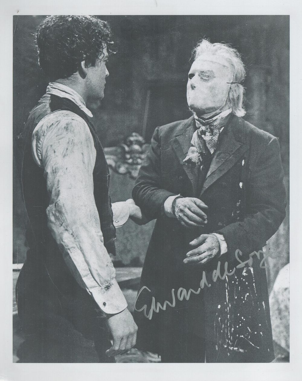 Lot 288: Edward De Souza signed 10x8 black and white...