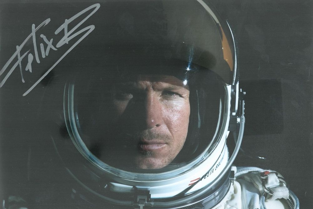 Lot 295: Felix Baumgartner signed 12x8 Inch colour photo. Good...