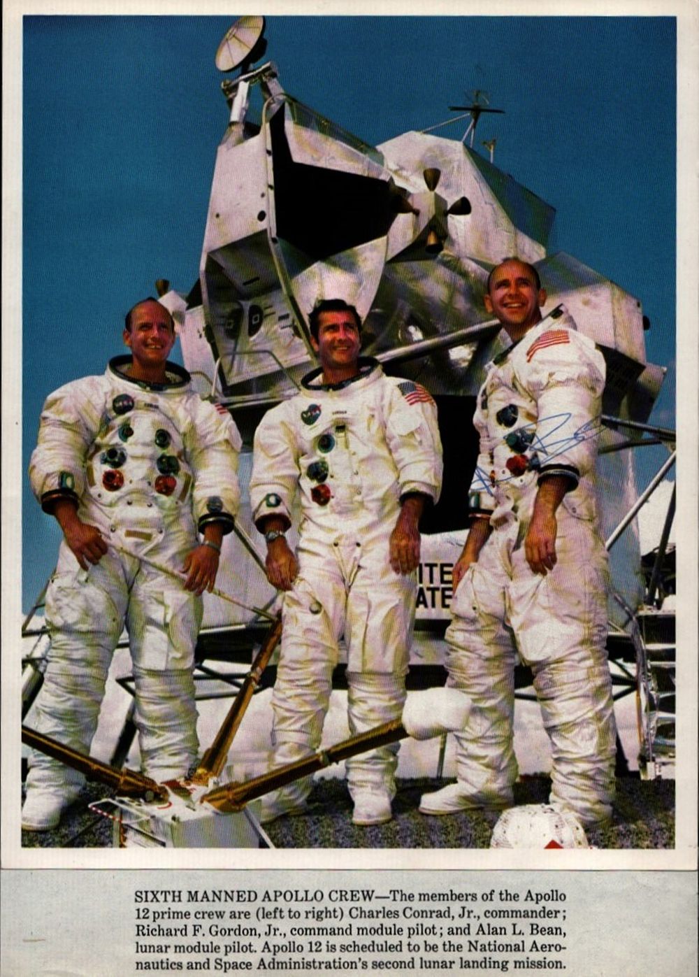 Lot 585: NASA signed Alan Bean Colour Photo 10x8 Inch....