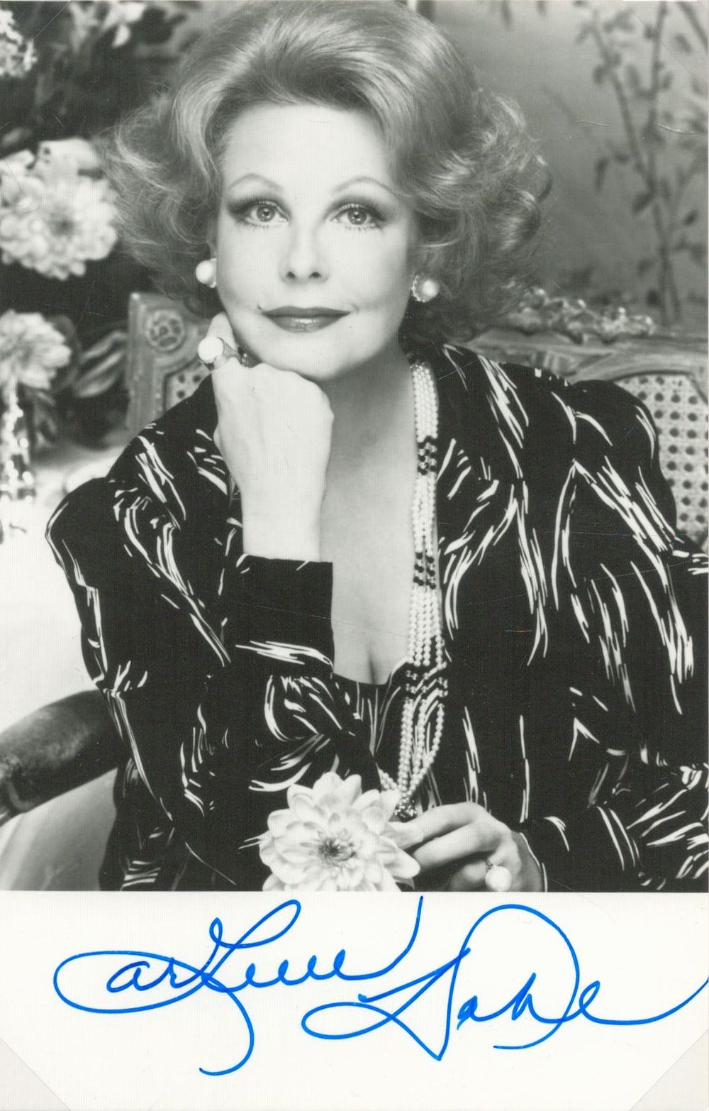 Lot 94: Arlene Dahl signed 6x4 inch black and white...