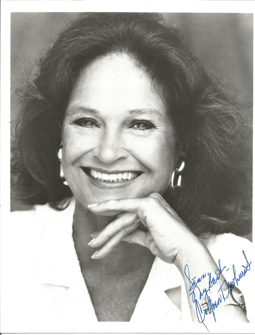 Lot 193: Colleen Dewhurst signed 10x8 inch black and white...