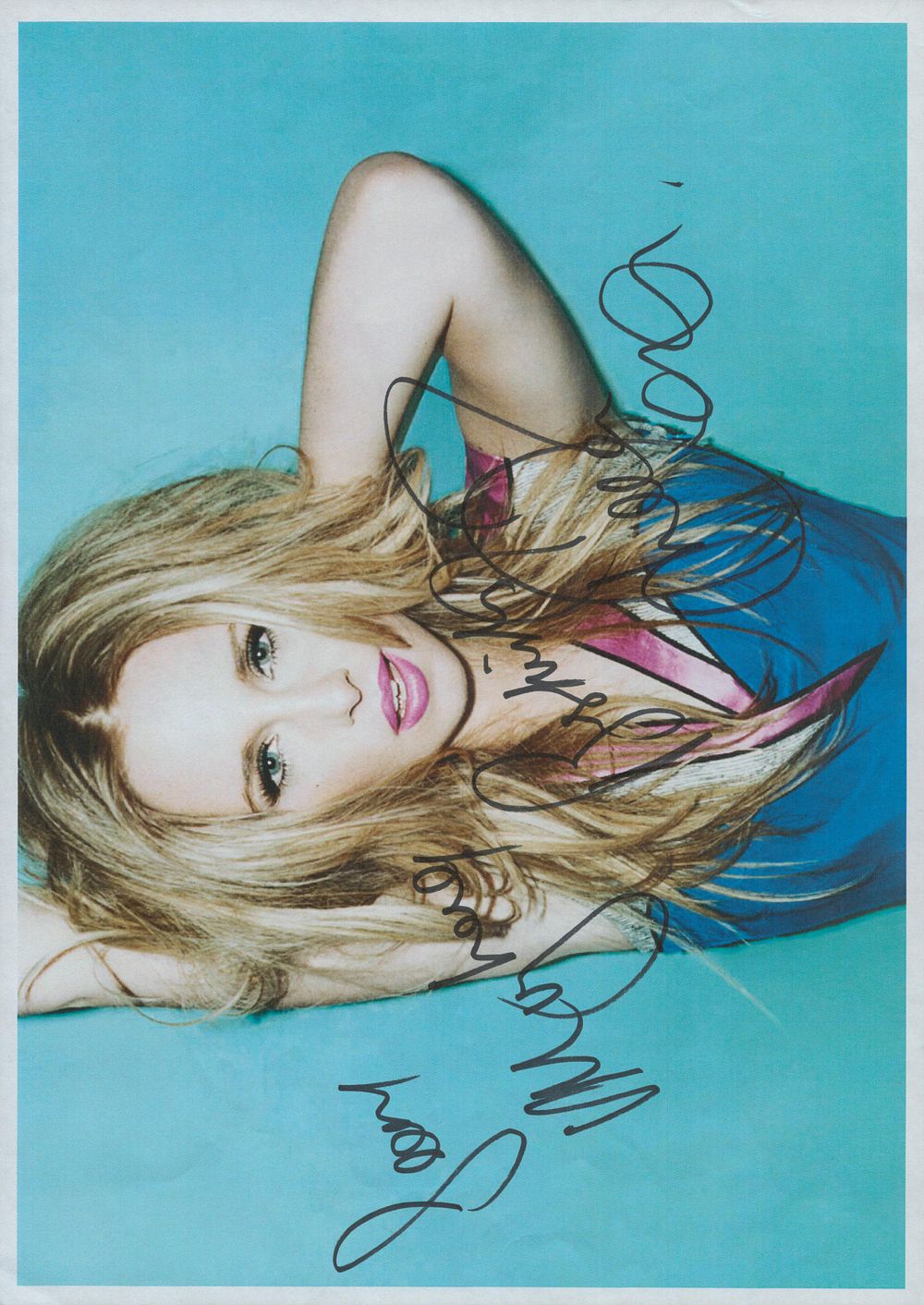 Lot 259: Diana Vickers signed 12x8 inch colour magazine photo...