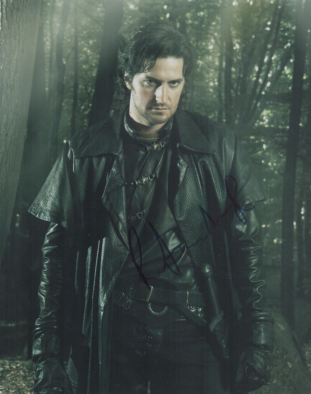 Lot 55: Richard Armitage signed Robin Hood 10x8 colour photo....