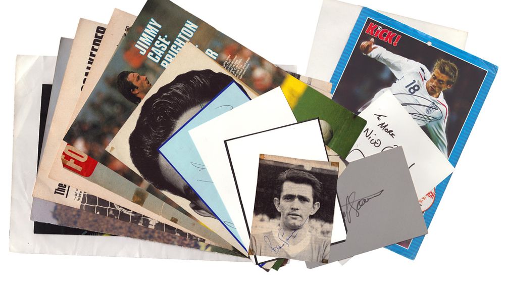 Lot 201: Sport Collection of approx 15 signed magazine photos...