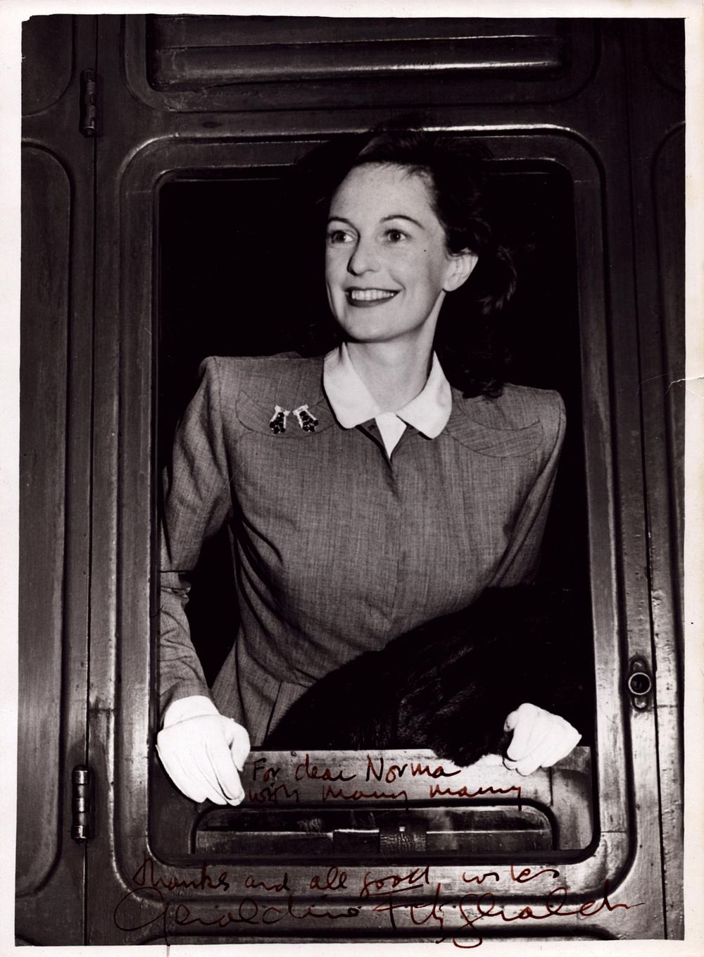 Lot 246: Geraldine Fitzgerald signed 8x6 inch black and white...