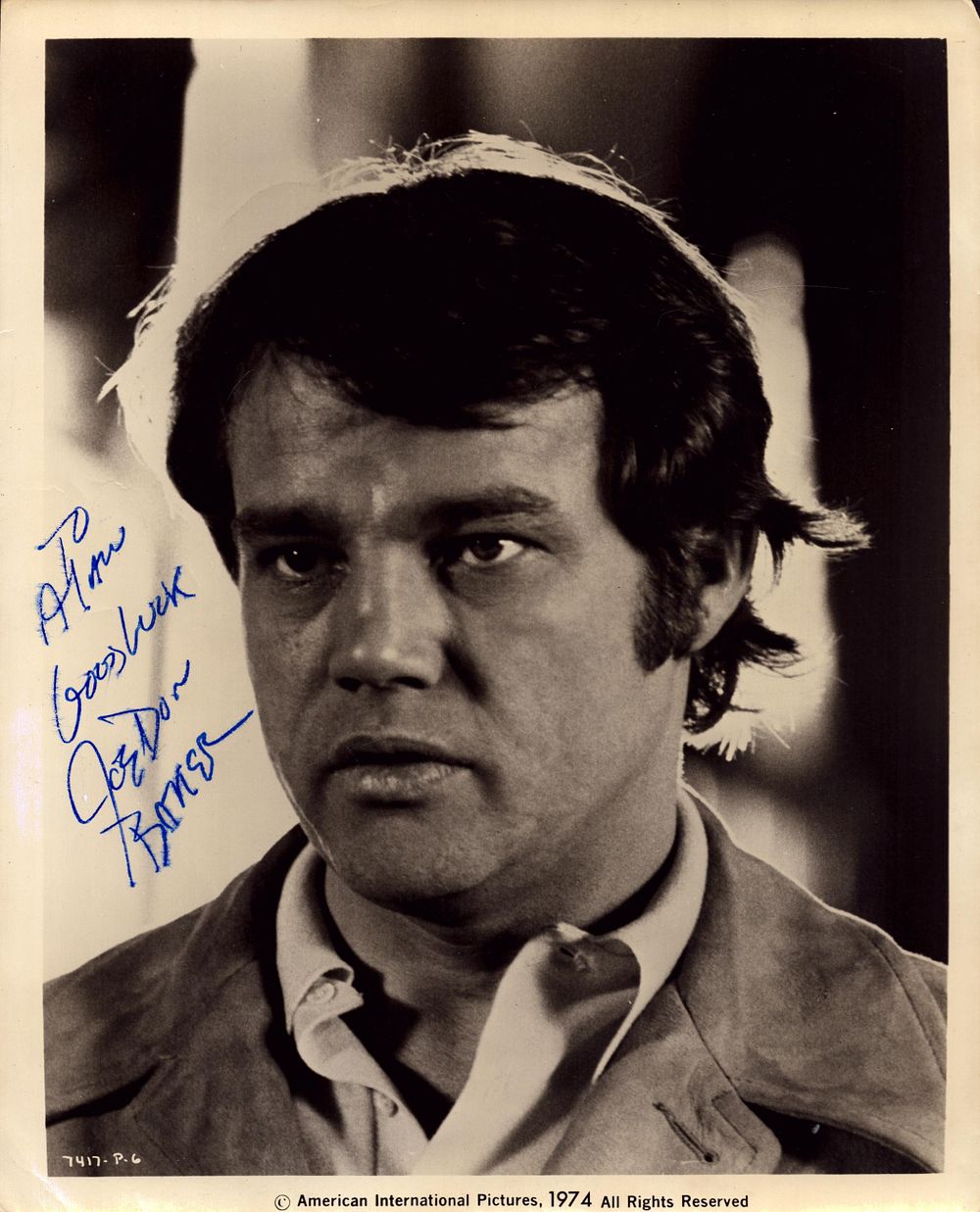 Lot 249: Joe Don Baker signed 10x8 inch black and...