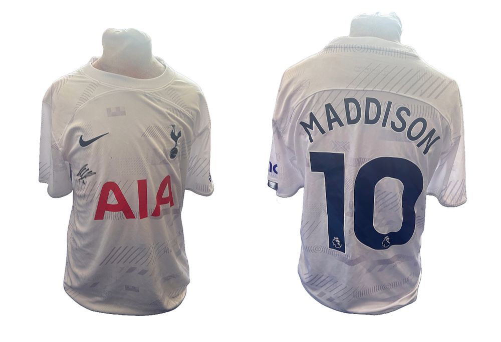 Lot 303: Micky Van De Ven signed Tottenham Hotspur replica...