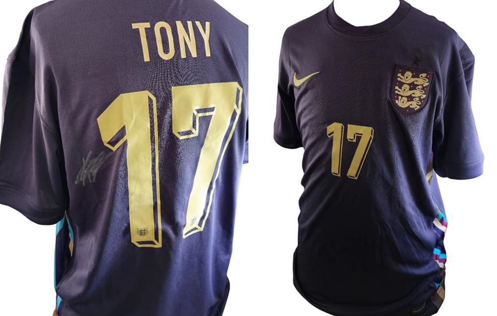 Lot 304: Ivan Toney signed England 24/25 replica away shirt....