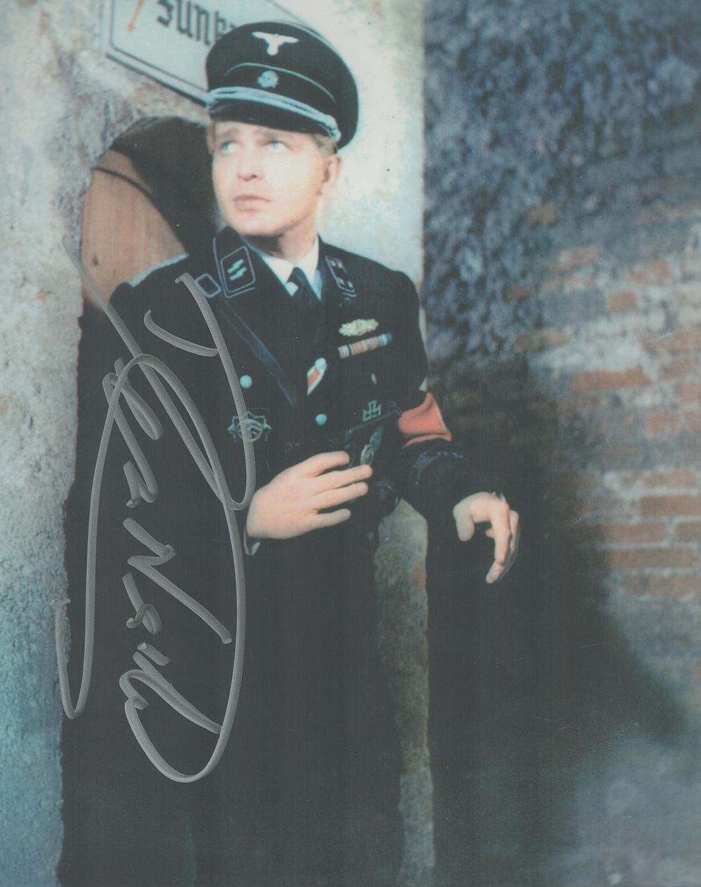 Lot 305: Derren Nesbitt signed 10x8inch colour photo. Good condition....
