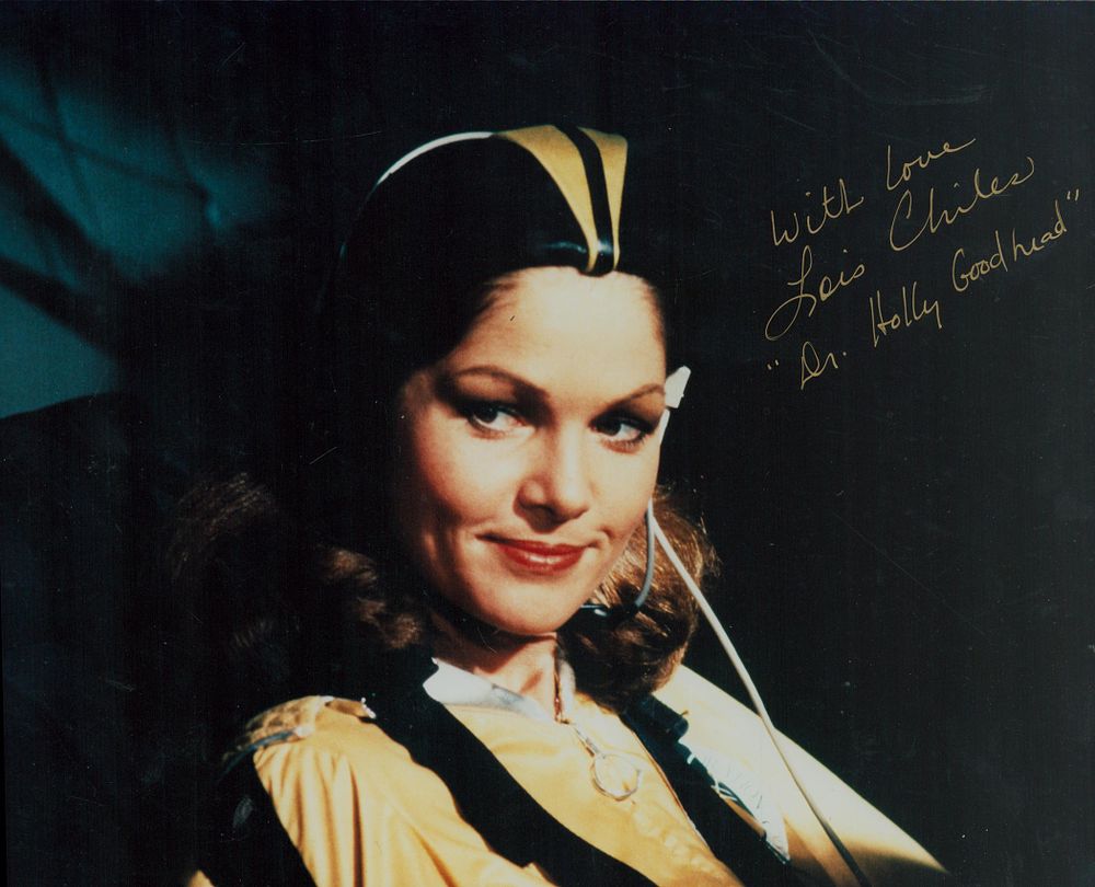 Lot 125: Lois Chiles signed 10x8inch colour photo. Good condition....