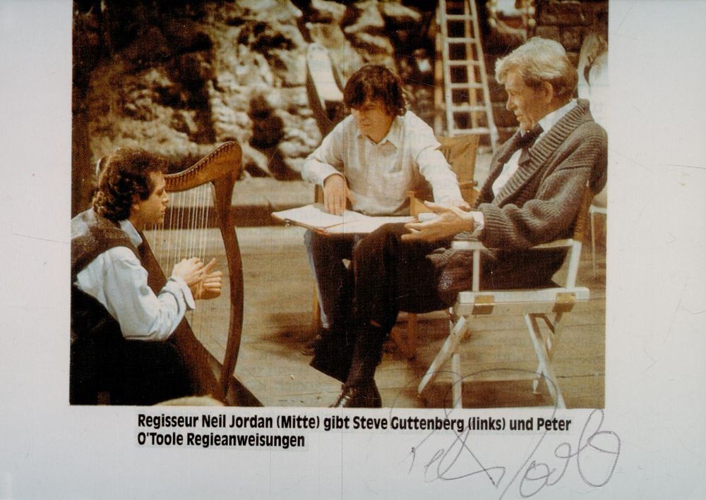 Lot 197: Peter O'Toole signed 6x4inch colour photo. Good condition....