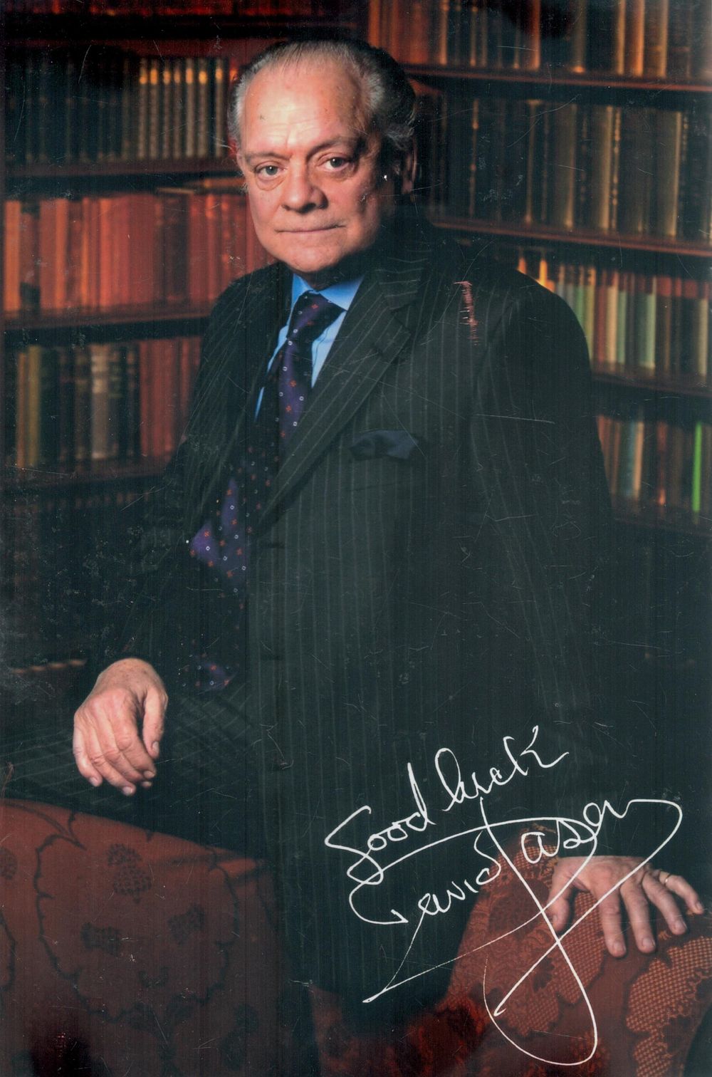 Lot 224: David Jason signed12x8inch colour photo. Good condition. All...
