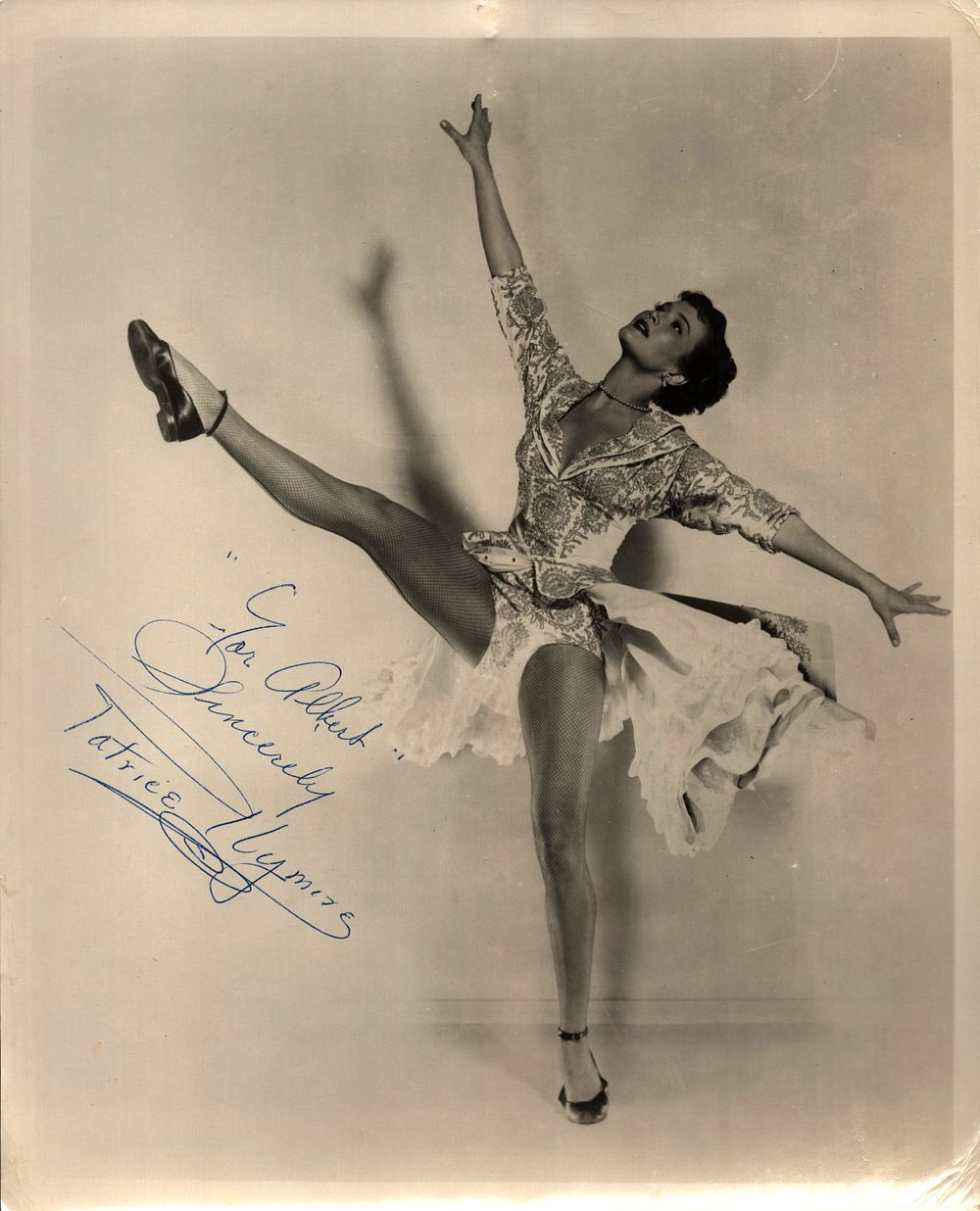 Lot 286: Patrice Wymore signed 10x8 inch vintage black and...