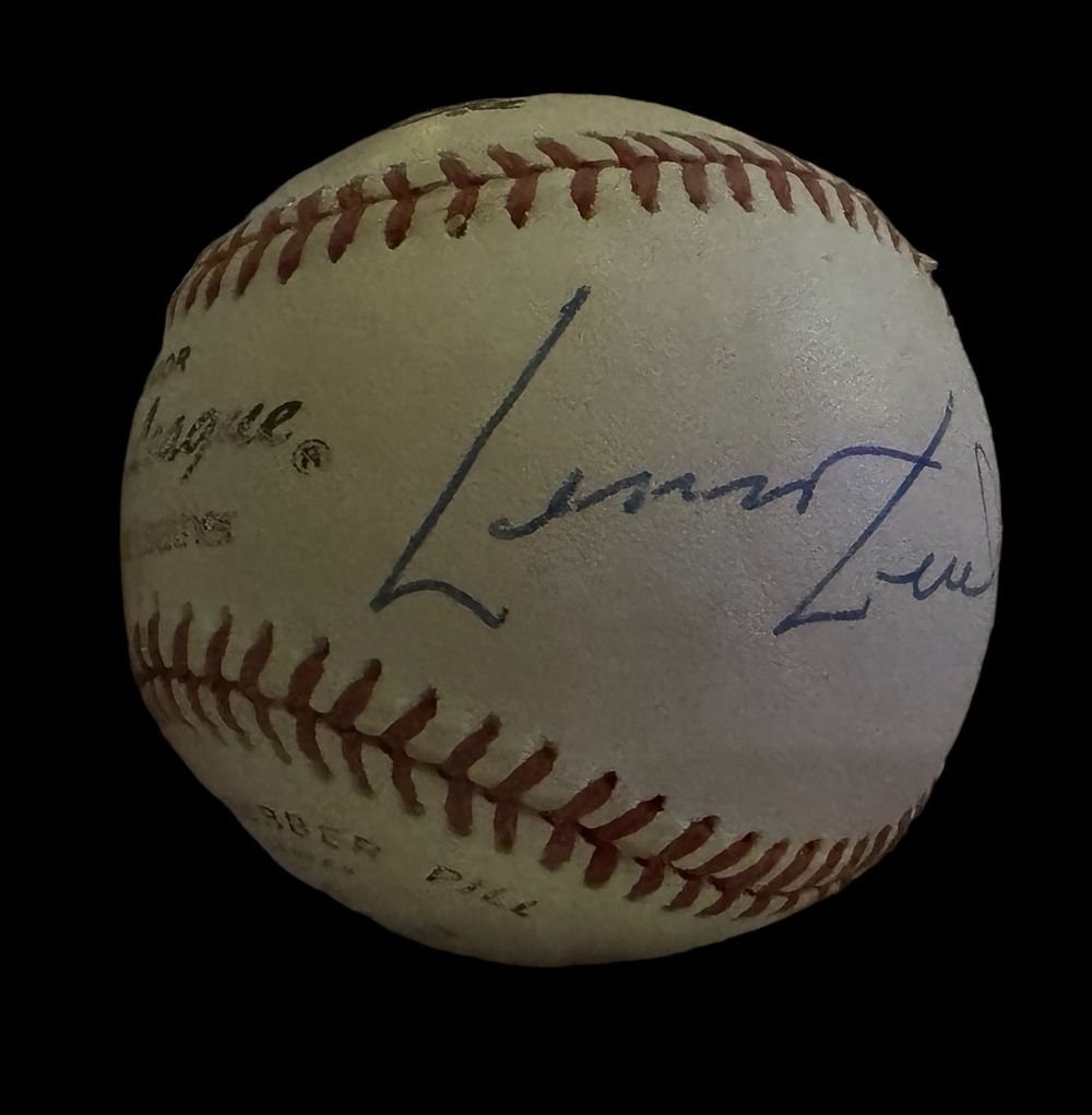 Lot 367: Lennox Lewis signed baseball in display case. (born...