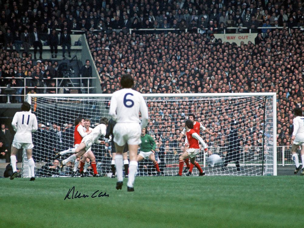 Lot 408: Autographed ALLAN CLARKE 16 x 12 Photo :...