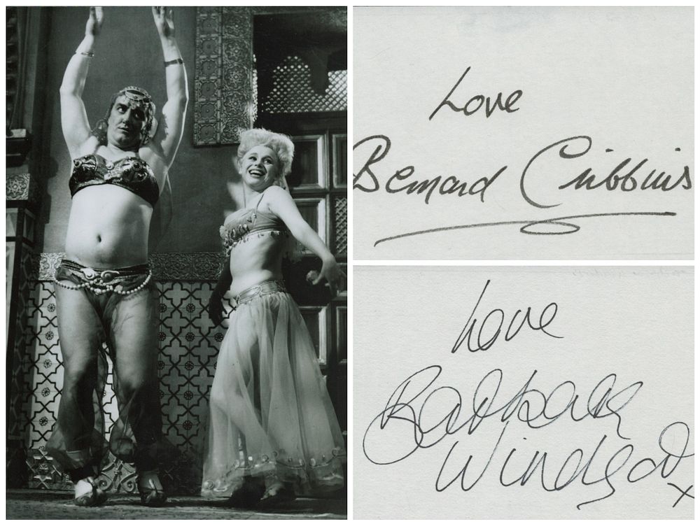 Lot 464: 2 x signed white cards signatures such as...