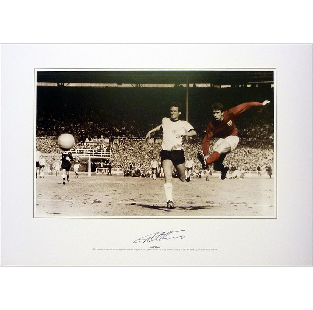 Lot 538: Sir Geoff Hurst - England - signed spot...