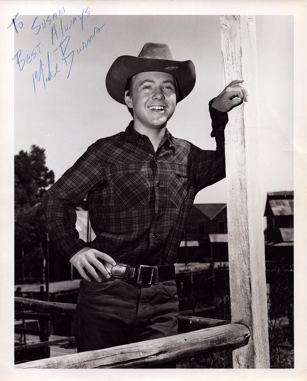 Lot 541: Michael Burns signed 10x8 inch black and white...