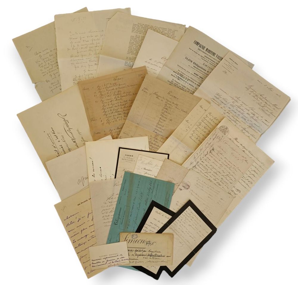 Lot 14: Vintage ALS collection of approx 20 vintage letters...