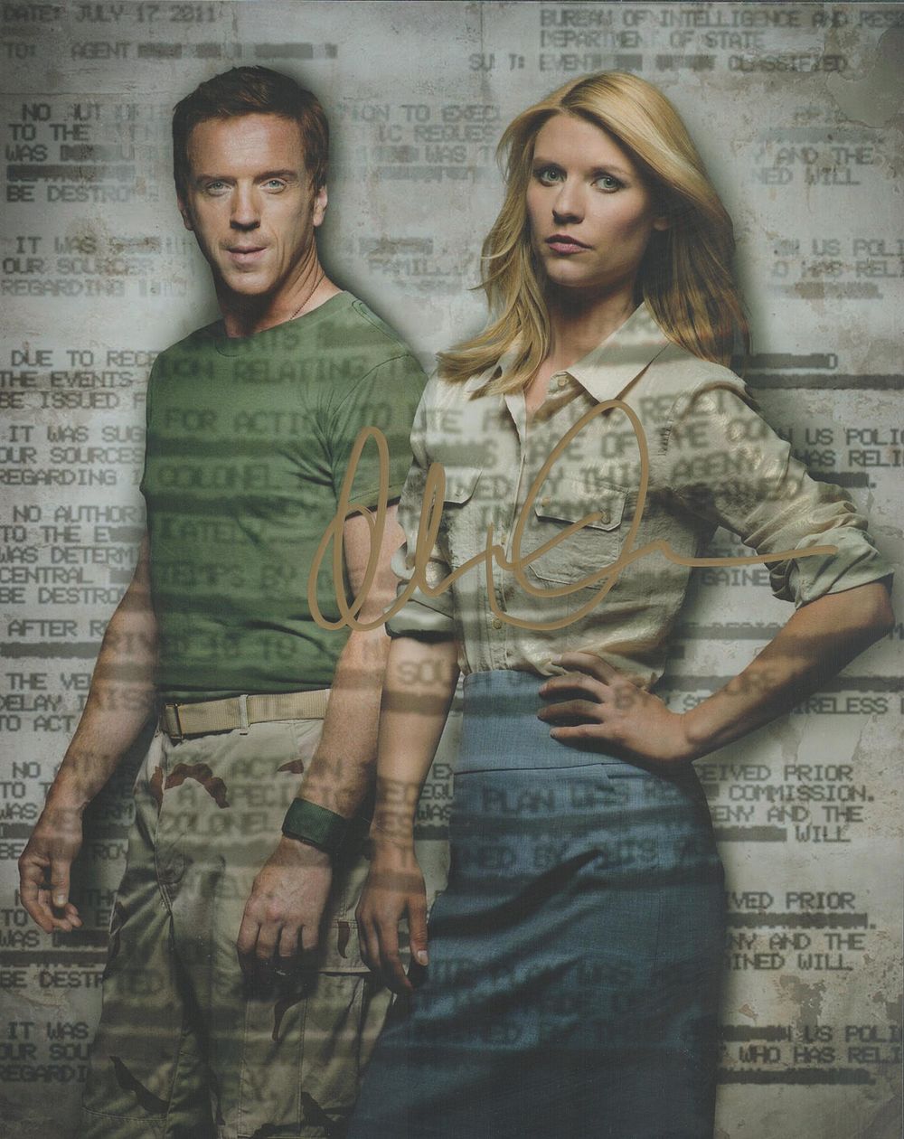 Lot 128: Claire Danes signed 10x8 inch Homelands colour photo....