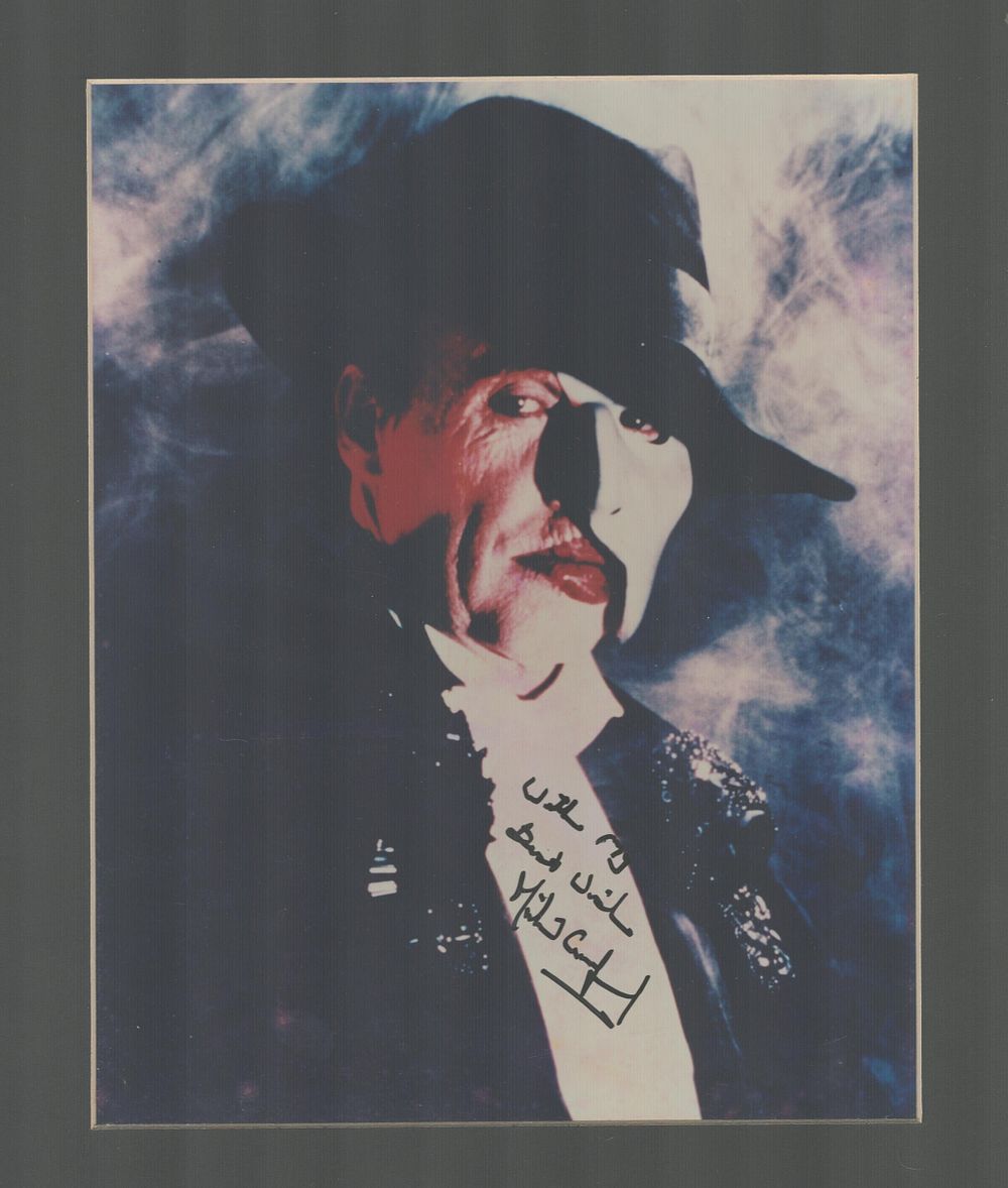 Lot 219: Michael Crawford signed 12x8 inch overall Phantom of...