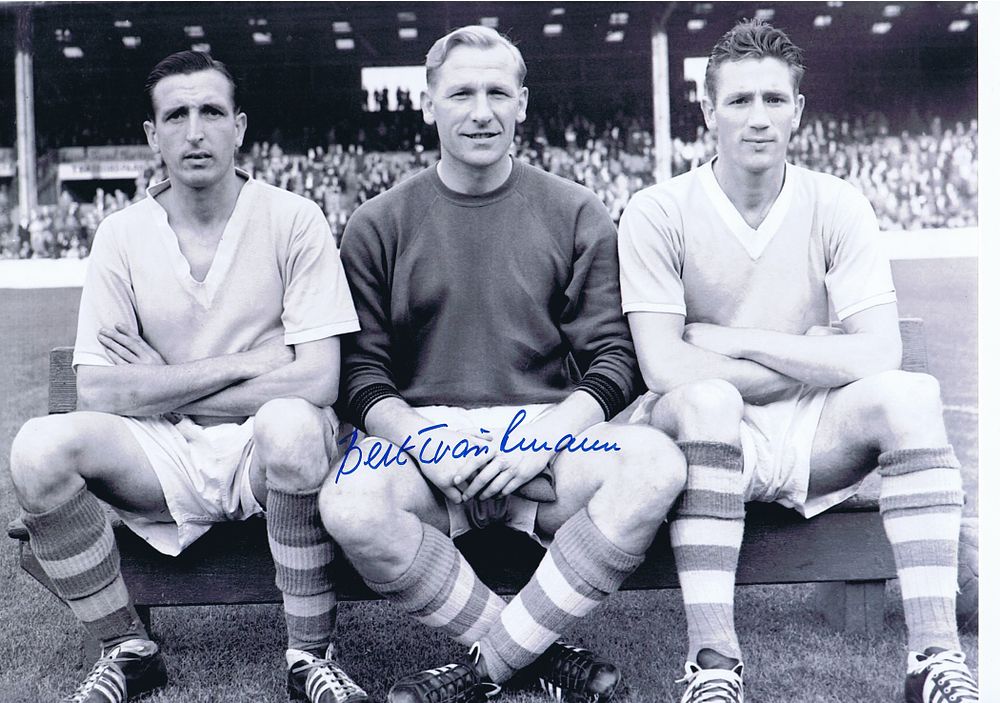 Lot 252: Autographed BERT TRAUTMANN 16 x 12 Photo :...