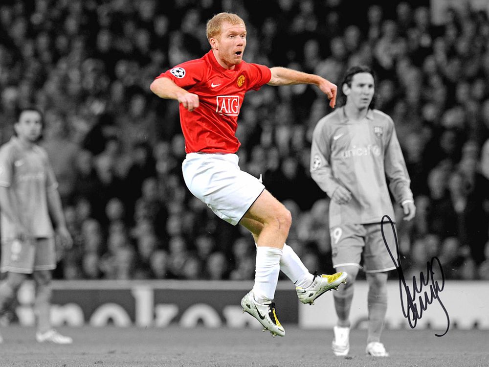 Lot 254: Autographed PAUL SCHOLES 16 x 12 Photo :...