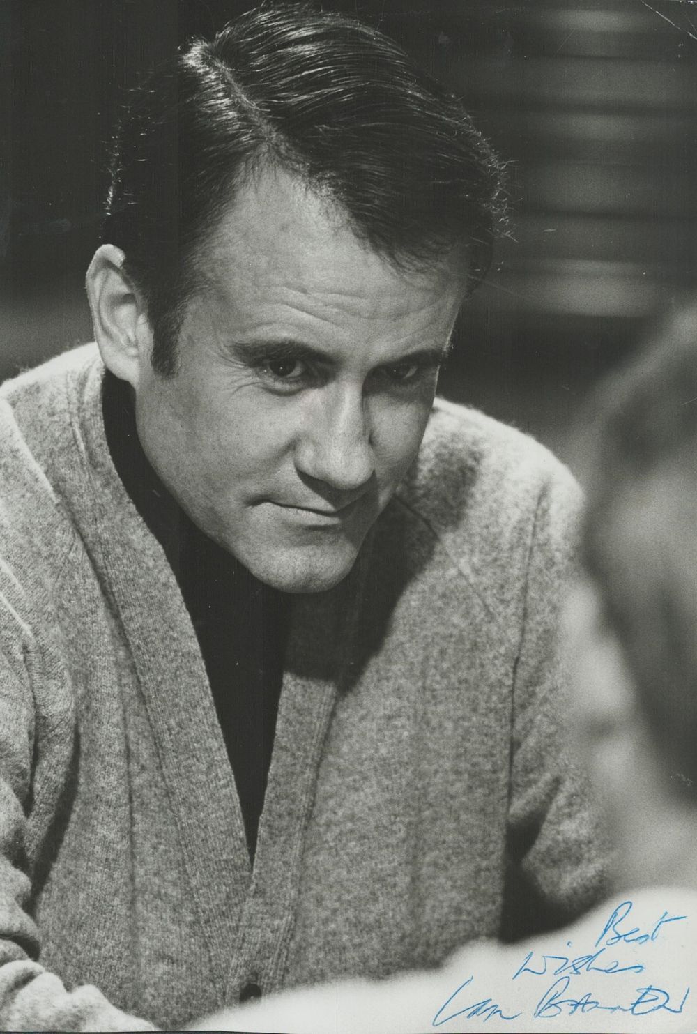 Lot 374: Ian Bannen signed vintage black & white photo...