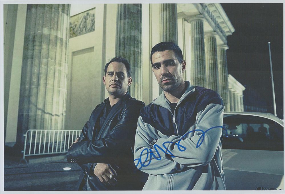 Lot 456: Moritz Bleibtreu signed colour photo Approx. 12x8 Inch....