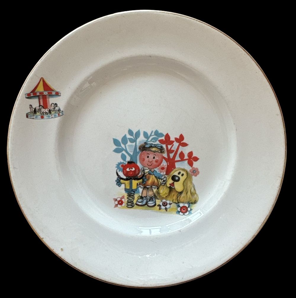 Lot 511: Vintage Magic Roundabout side Plate stamped on back...