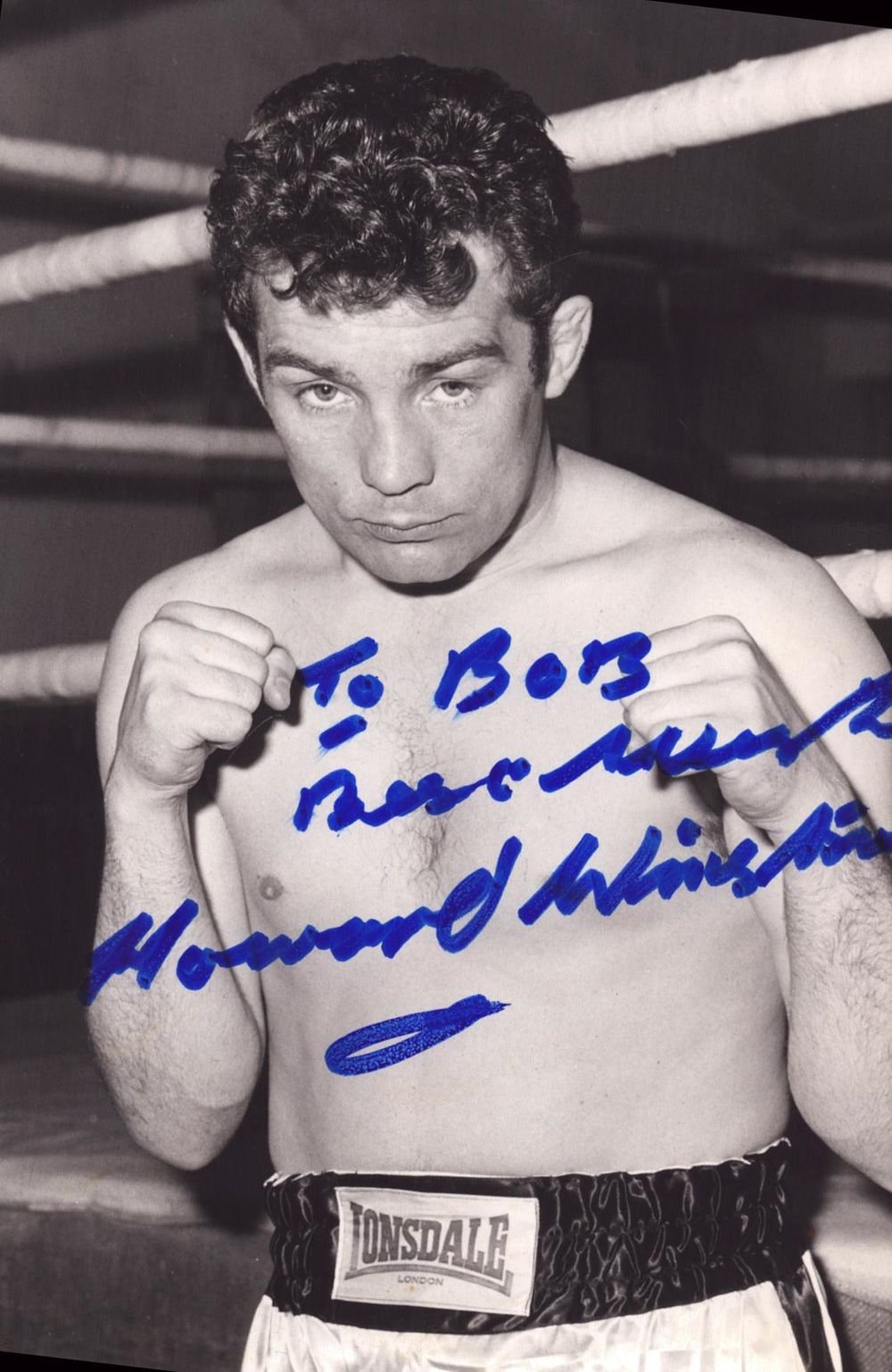 Lot 575: Boxer, Howard Winstone signed black & white photo...