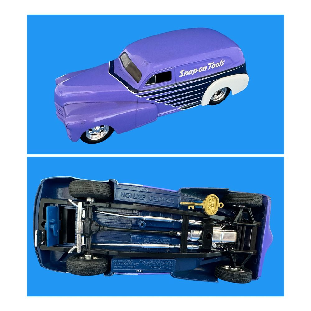 Lot 650: Model Car Snap-On 1946 Chevrolet Sedan Delivery Street...