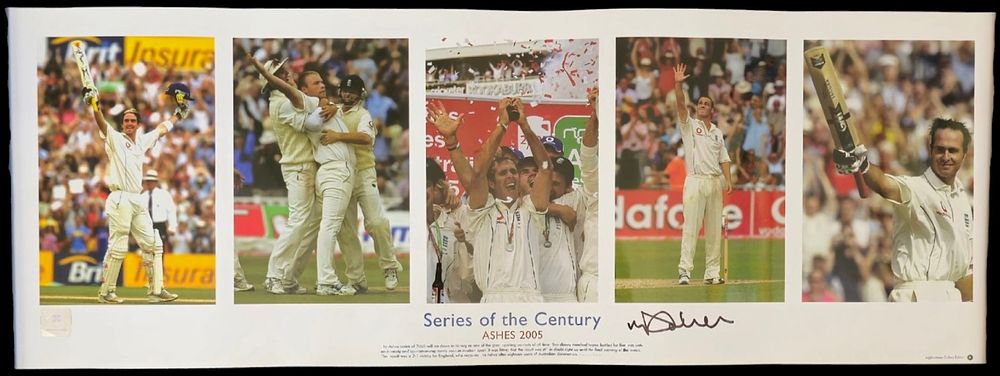 Lot 677: Cricketer, Michael Vaughan, OBE signed cricket print Ashes...