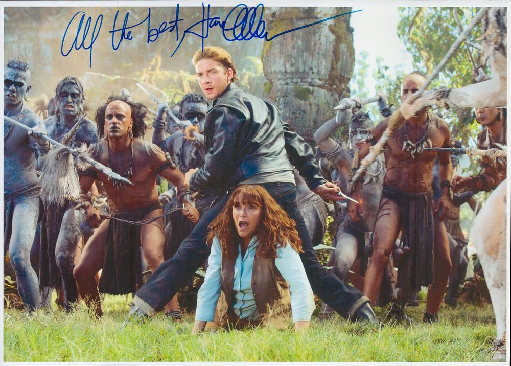 Lot 697: Karen Allen, actress. A signed 11x8 inch photo...